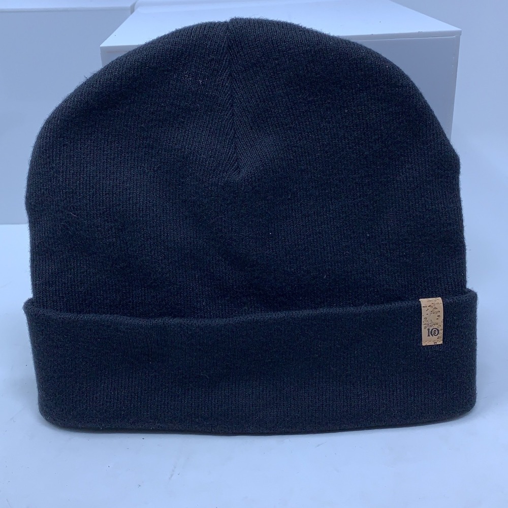 Tentree Adult One Size Black  100% Organic Cotton Knit Cuffed Beanie New *Flaw